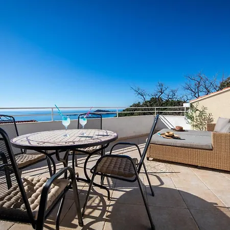 Apartment Manini Penthouse