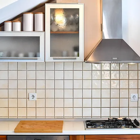 Manini Penthouse Apartment *