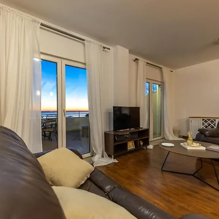 Manini Penthouse Cavtat