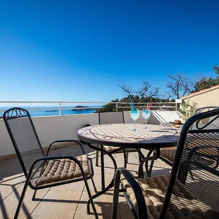 Apartment Manini Penthouse Cavtat