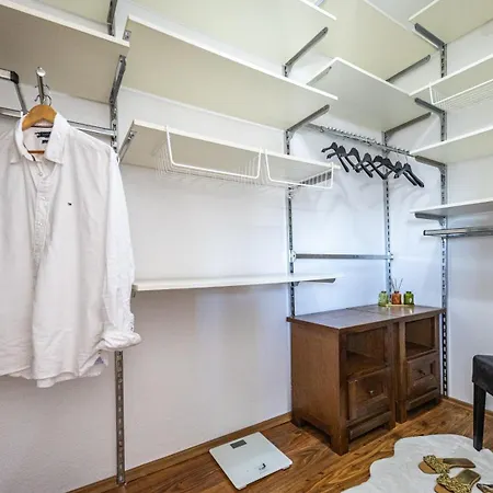 公寓 Manini Penthouse